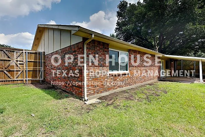 1641 Cumberland Trl — Photo 18