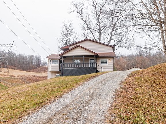 3rd image of 16967 Township Road 63a