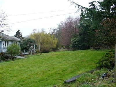 2nd image of 11204 26th Ave S
