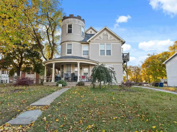 1418 E 9th St, Des Moines, IA 50316