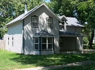 611 Dallas St, Dexter, IA 50070