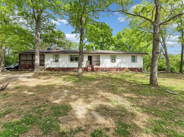 300 Todd Ln, Smyrna, TN 37167