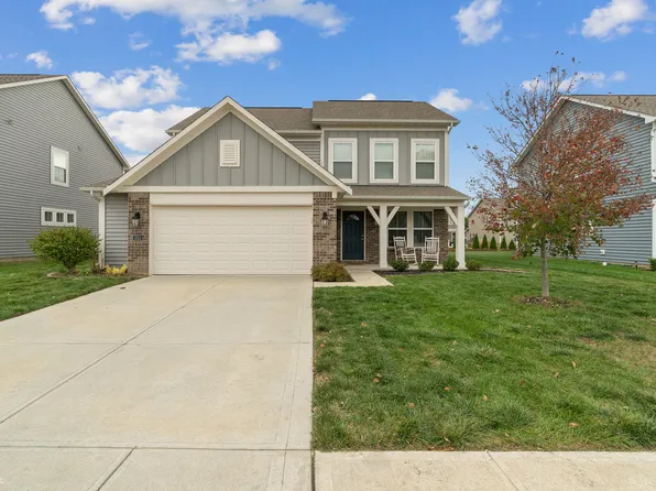 2313 Trefoil Dr, Avon, IN 46168