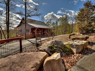 670 The Woods Rd, Mineral Bluff, GA 30559