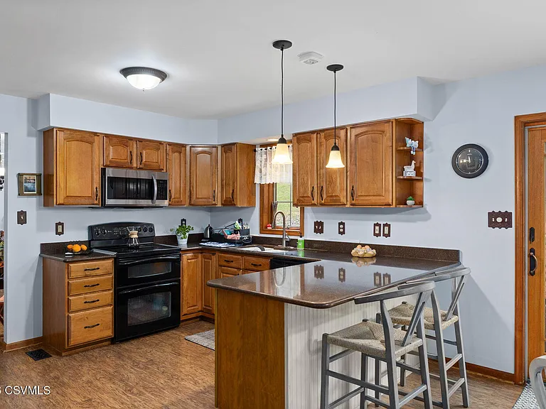 25 Wildwood Rd — Photo 10
