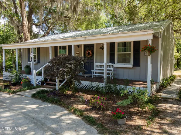 103 7TH Street, Interlachen, FL 32148