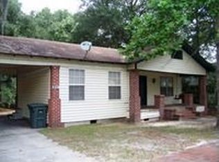 211 E Washington Ave, Hinesville, GA 31313