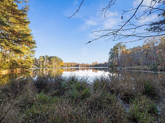 3rd image of 705 Timberlake Rd #7