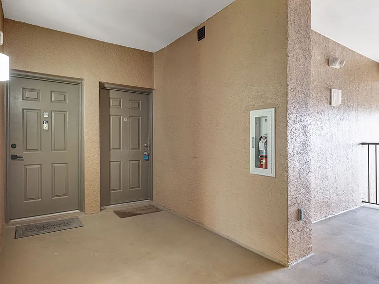 1105 Reserve Ct #307 — Photo 30