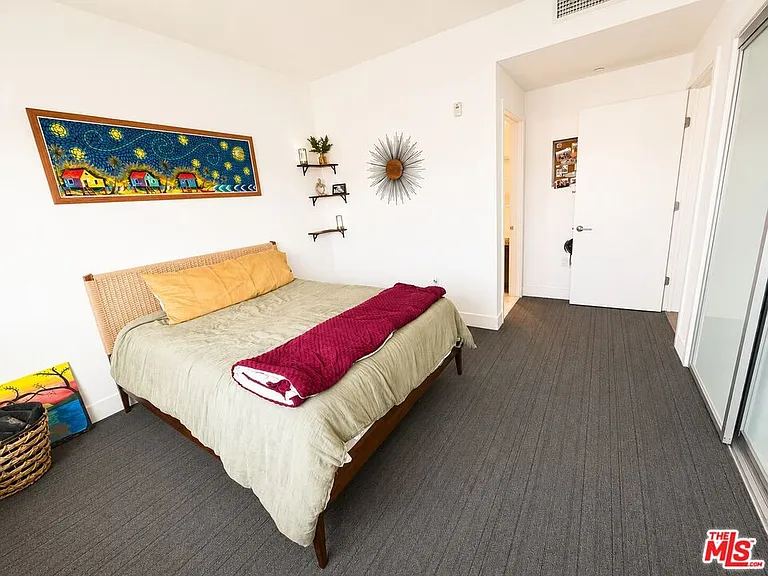 7857 W Manchester Ave #Penthouse 6 — Photo 28