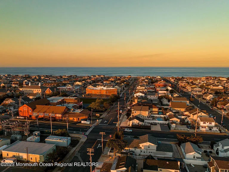 1404 Oceanfront #UPPER — Photo 8