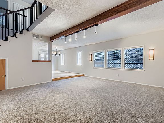 5th image of 8600 Tallwood Dr #B