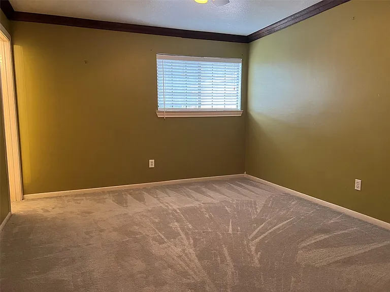 6983 Oakwood Park — Photo 20