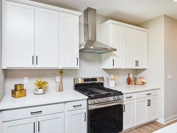 105 NW Ashley Ct., Waukee, IA 50263