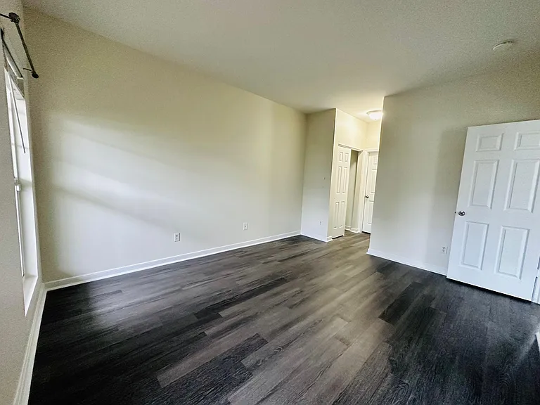 4277 Alderny Pl — Photo 3