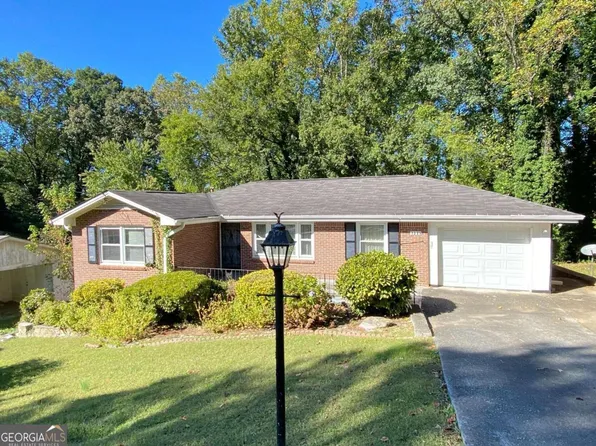 3223 Kingston Rd NW, Atlanta, GA 30318