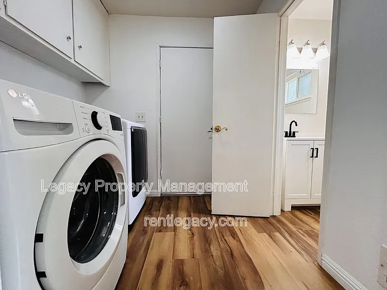 493 Dahlia St — Photo 16