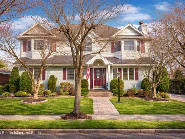 157 Barclay Ave, Staten Island, NY 10312