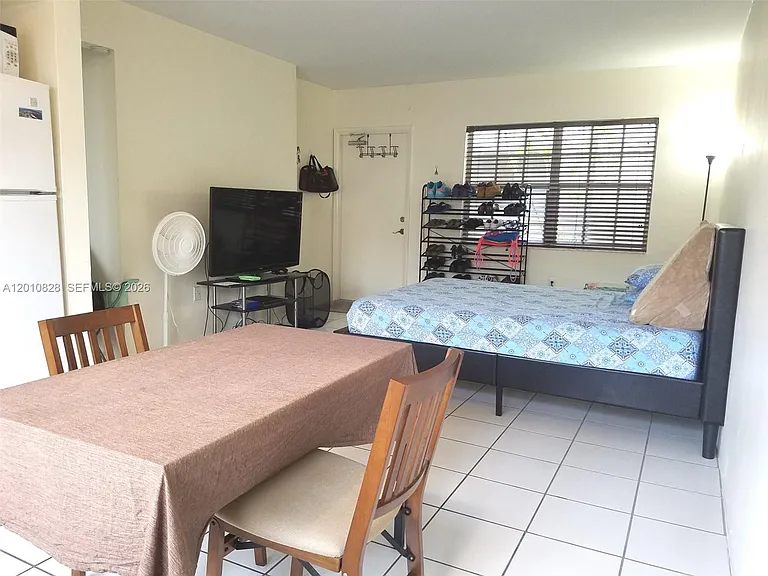 6565 Santona St #B8 — Photo 6