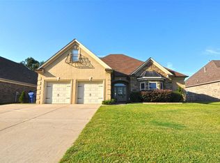 60 Fair View Cv, Oakland, TN 38060
