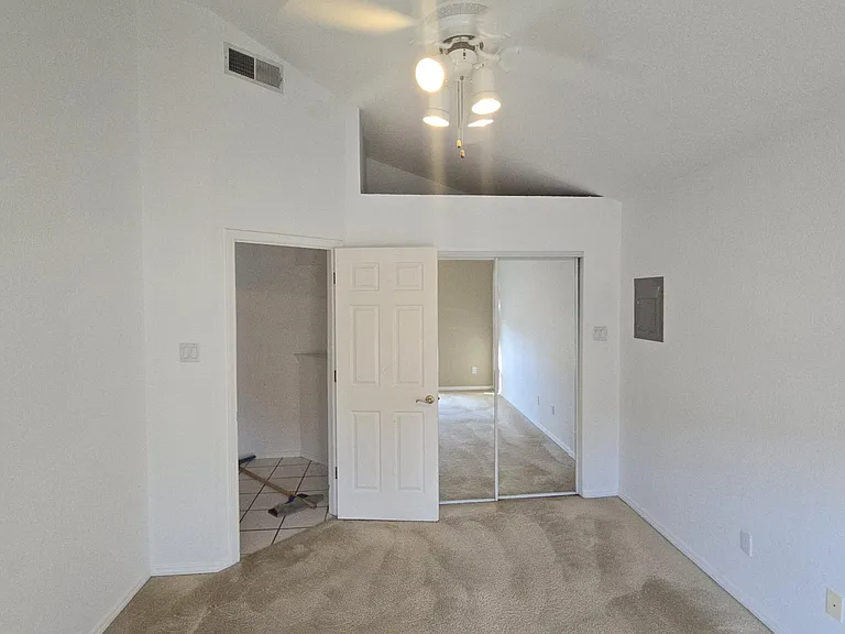 7417 Mission Viejo Dr — Photo 24
