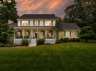 36 Goodhue Rd, Derry, NH 03038