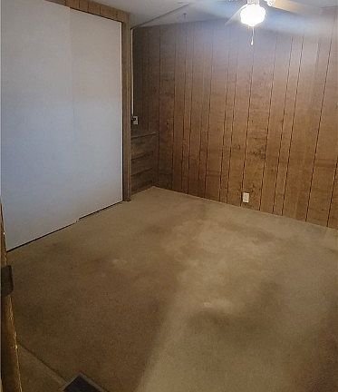 5th image of 1909 Diamond Drive