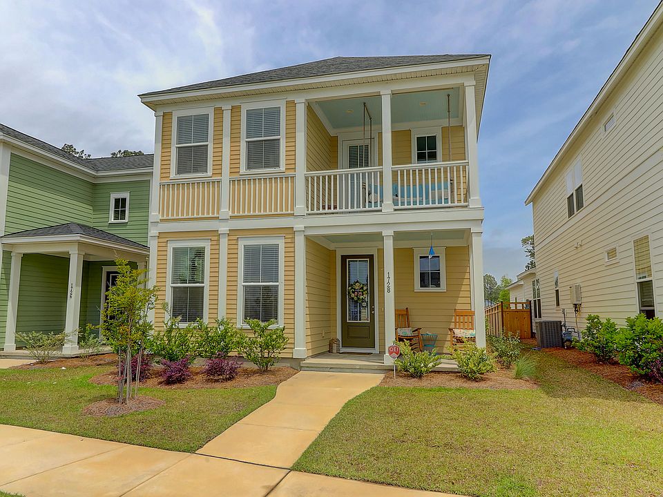 1st image of 1728 Sparkleberry Ln
