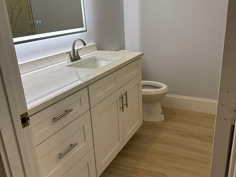225 Murray Ct — Photo 14