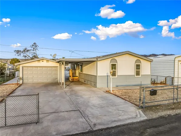 1951 Granada Dr, Bullhead City, AZ 86442