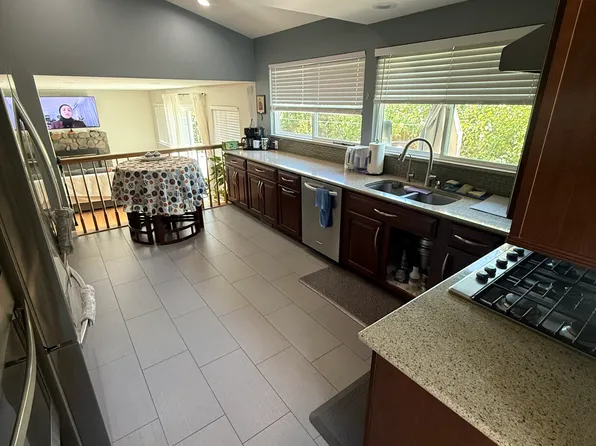 (undisclosed Address), Petaluma, CA 94954