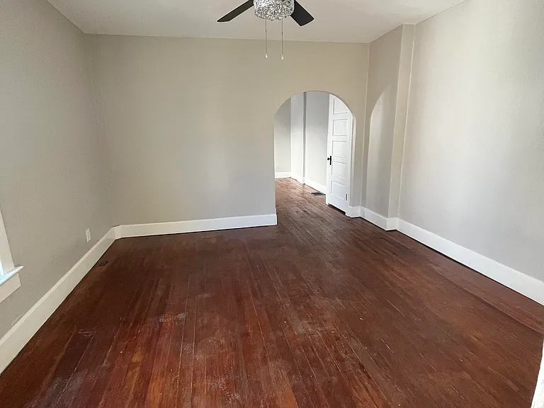 417 N Linwood Ave #419 — Photo 2