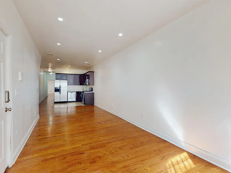 131 Brunswick St #A — Photo 7