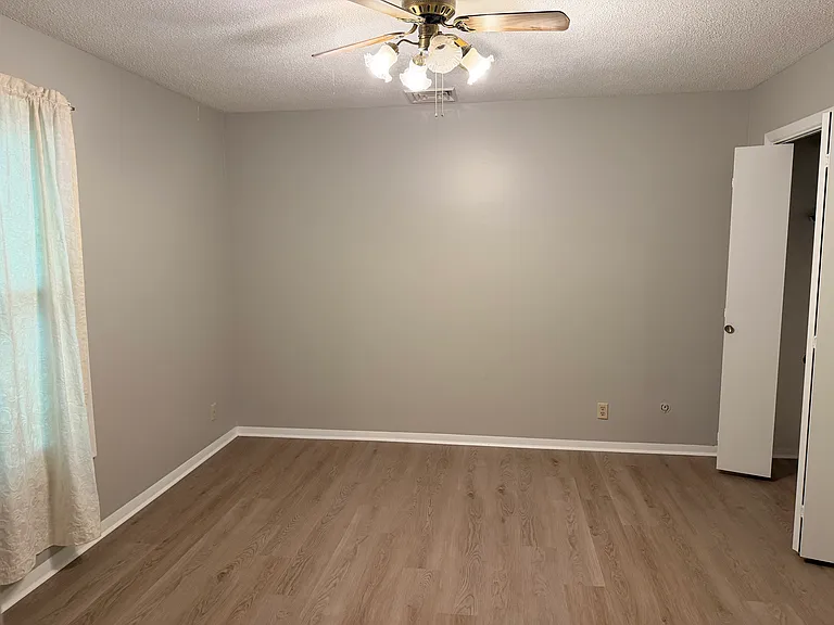 4101 W Coventry Dr — Photo 26