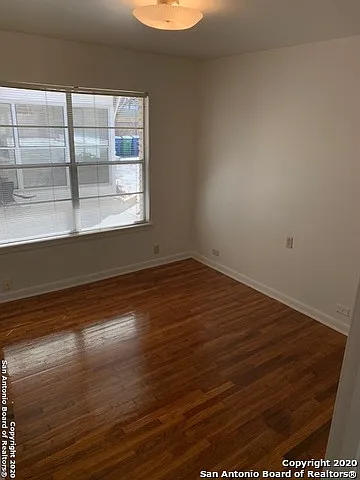 222 E Lullwood Ave #220 — Photo 10