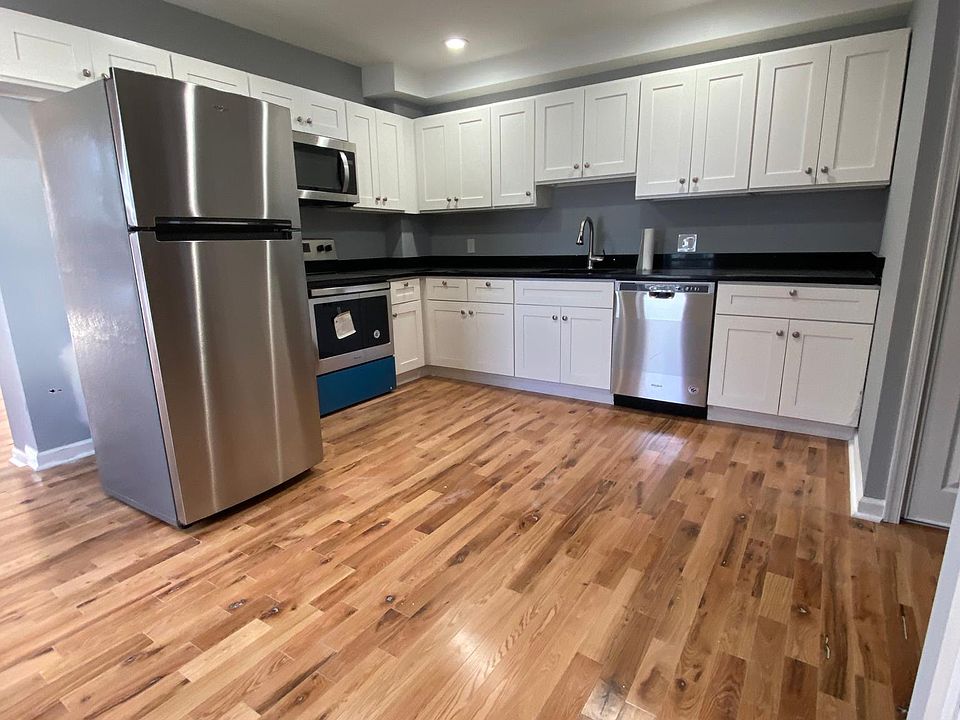Beautiful Brand New Kitchen