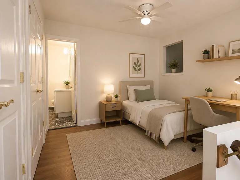525 W 49th St #5D — Photo 10