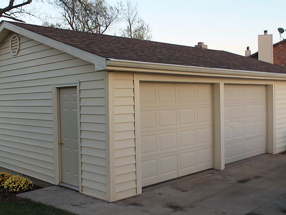 24x30 detached garage