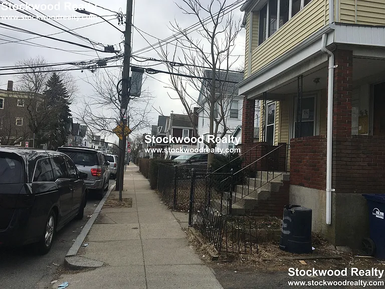 68 Sagamore St #1 — Photo 38