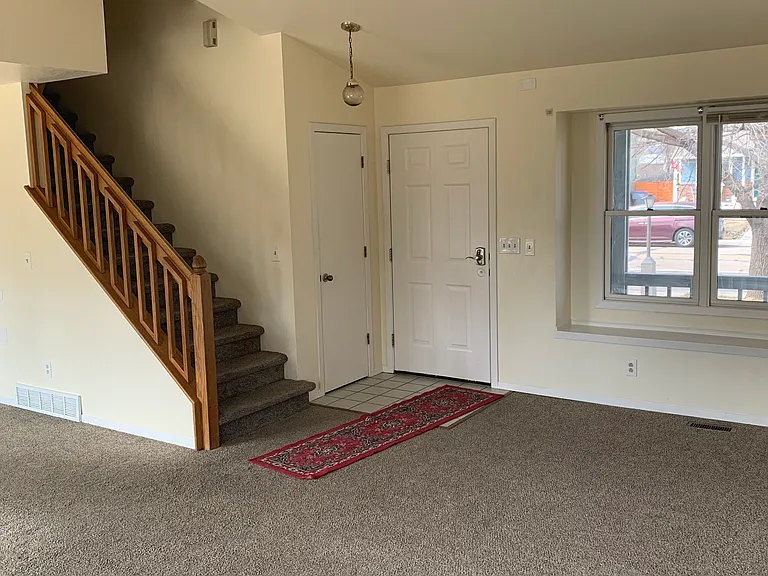 1716 Spencer St — Photo 7