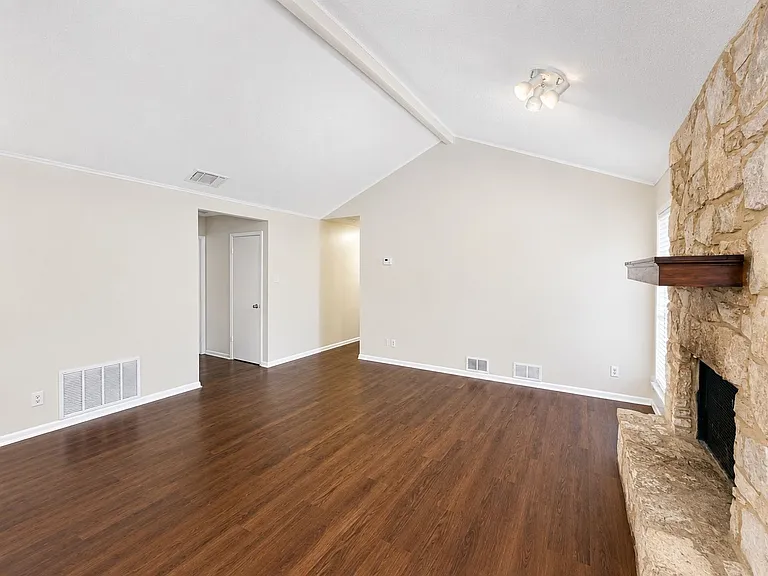 5250 Galacino St — Photo 5