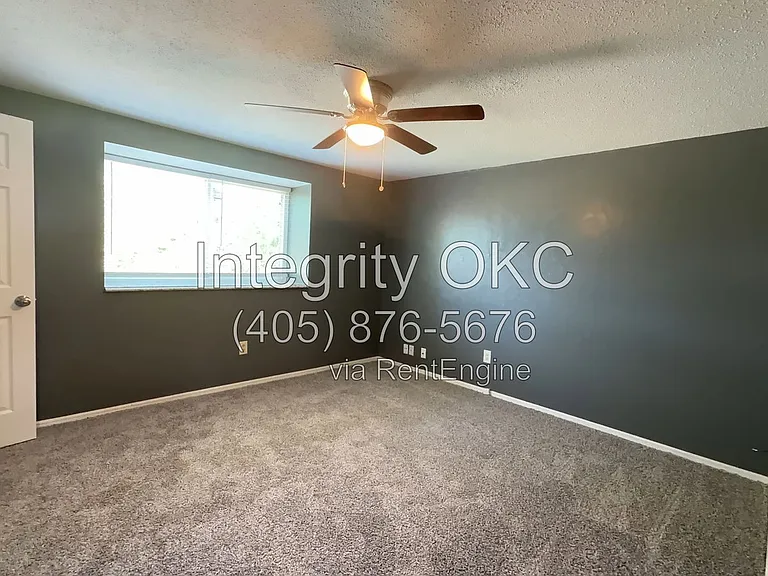 2614 Elwood Dr — Photo 7