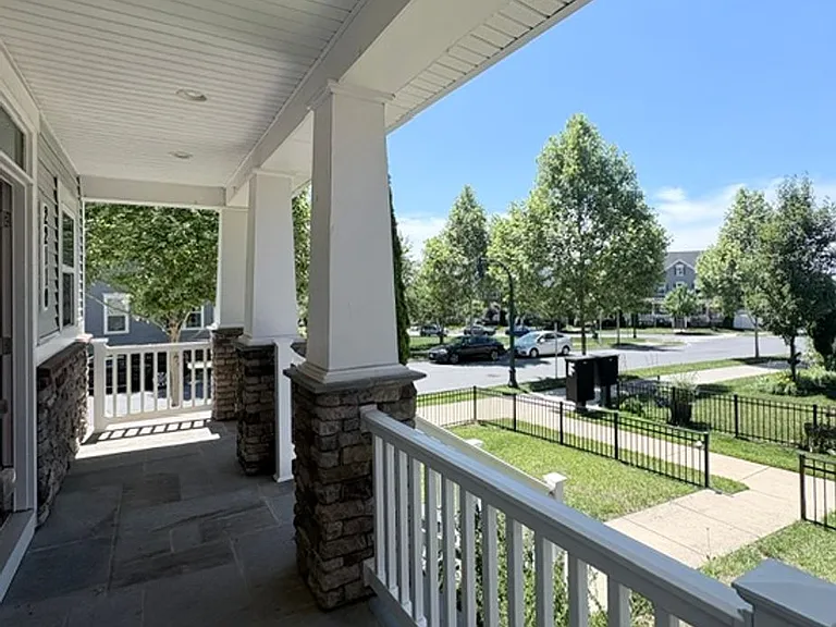22110 Fulmer Ave — Photo 5