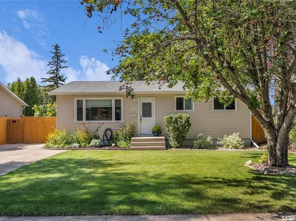 1037 Matheson DRIVE, Saskatoon, SK S7L 3Y9