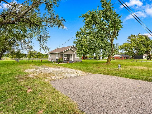 2nd image of 11551 County Road 3570