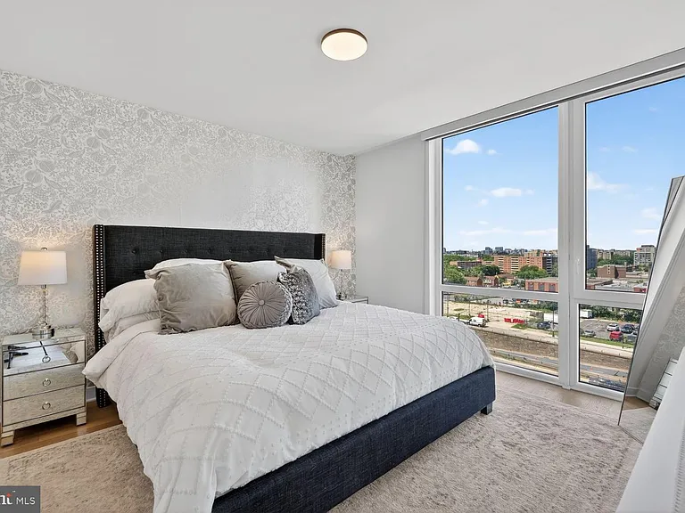 37 L St SE #802 — Photo 8