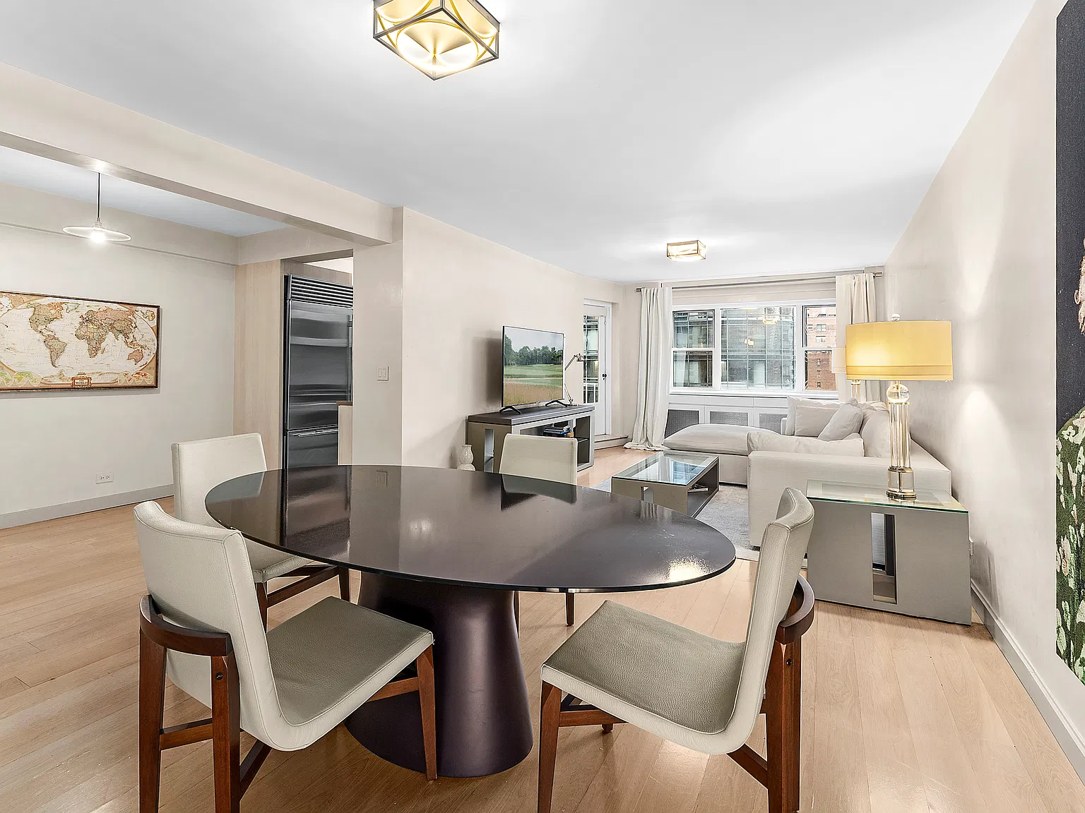 301 East 66th Street — Photo 2