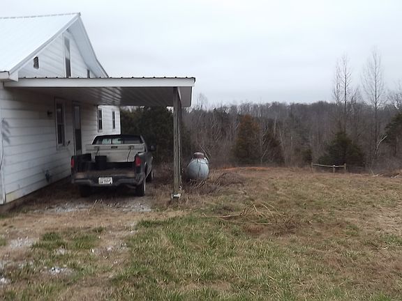 CAR PORT