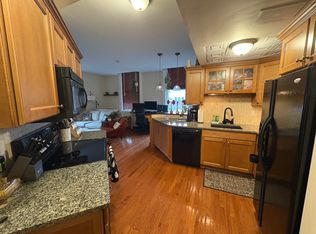 445 5th St APT 201, Columbus, IN 47201