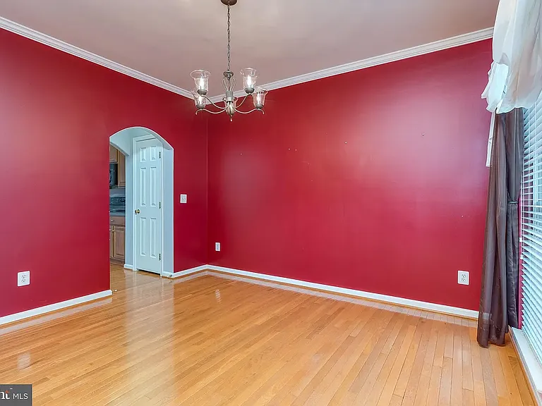 1353 N Fairfax Blvd — Photo 18